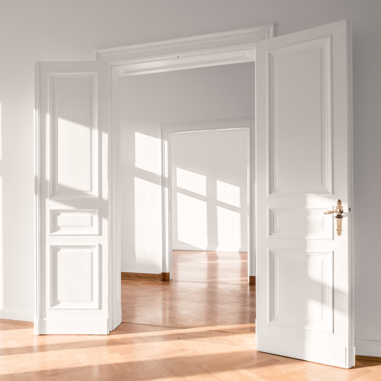 Innenansicht einer Altbauwohnung - Gründerzeit Architektur Hamburg bei ALSTER-TERRAIN